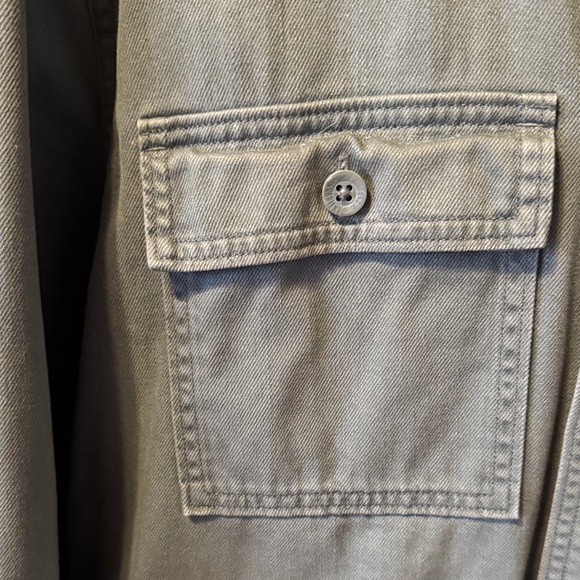 Hollister Men's Green Jacket size large. Chore Coat - Picture 3 of 13